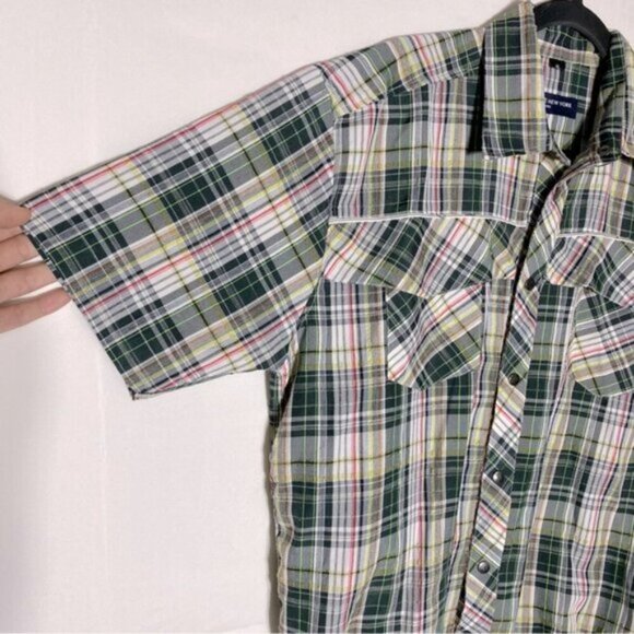 Jones New York Green Wht Plaid Short Sleeve Elastic Hem Snap Front Golf Shirt XL - Picture 8 of 14